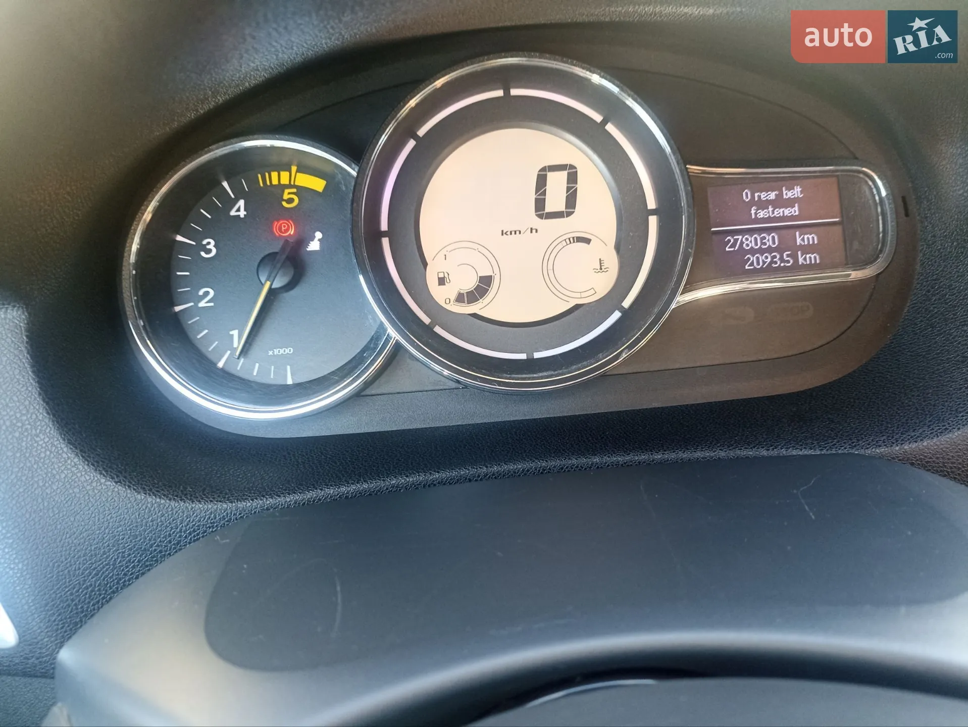 2012 Renault Megane - мініатюра 15