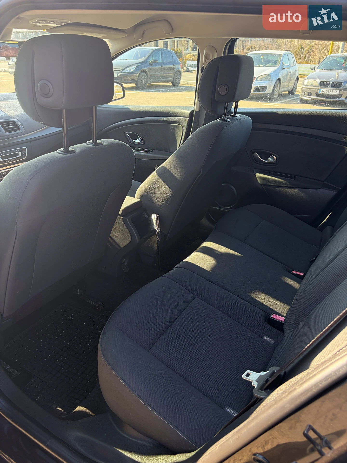 2010 Renault Megane - мініатюра 16