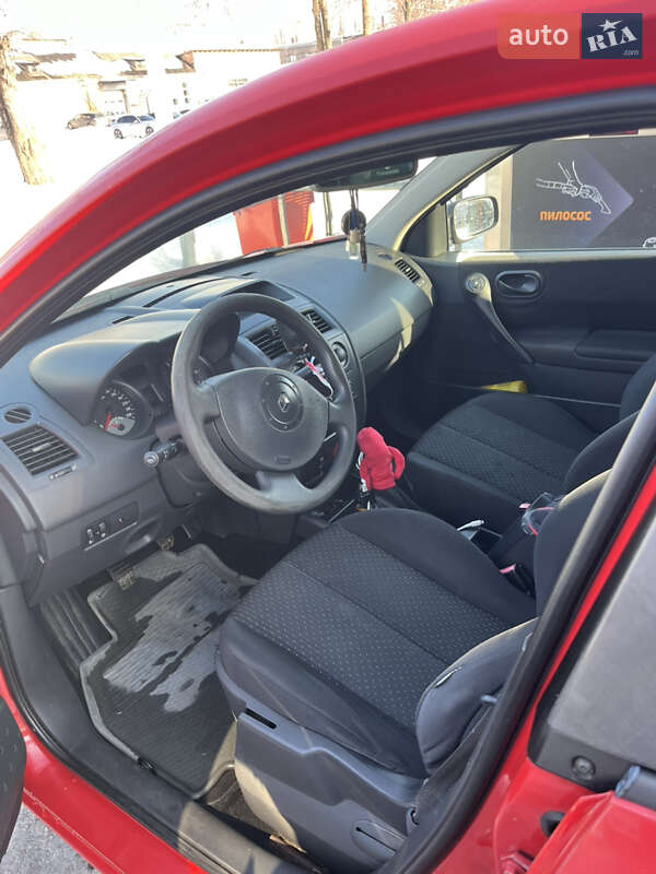 Хетчбек Renault Megane 2003 в Сумах