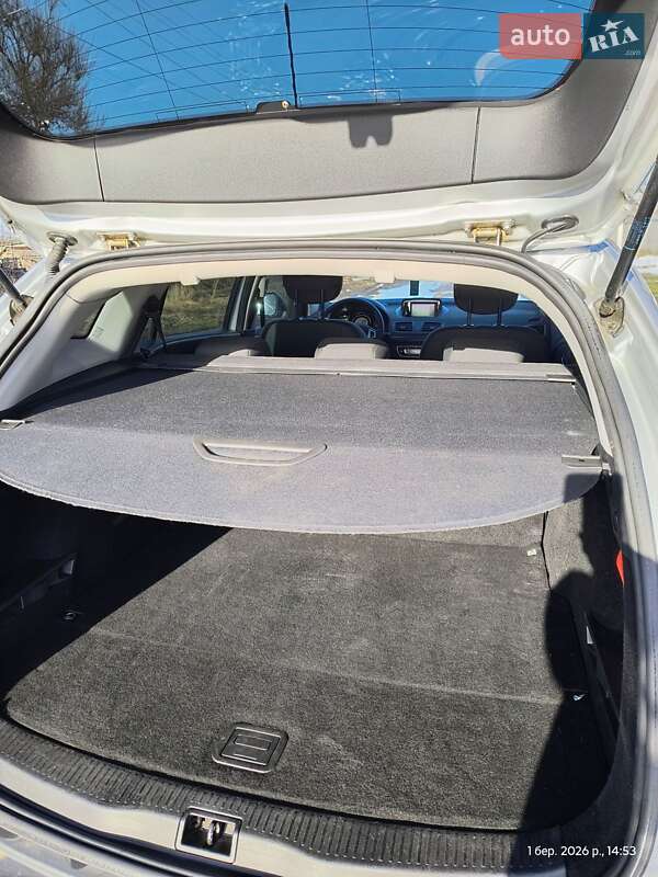 Универсал Renault Megane 2012 в Краснограде фото 14 Универсал Renault Megane 2012 в Краснограде