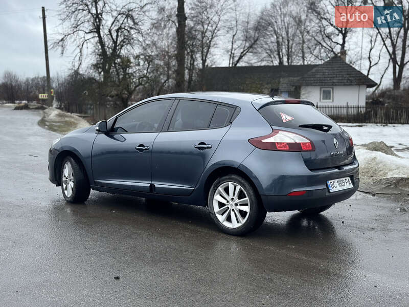 Хэтчбек Renault Megane 2015 в Николаеве