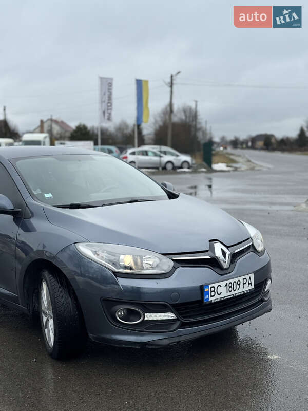 Хэтчбек Renault Megane 2015 в Николаеве