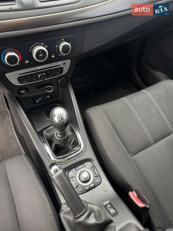 Хэтчбек Renault Megane 2015 в Николаеве