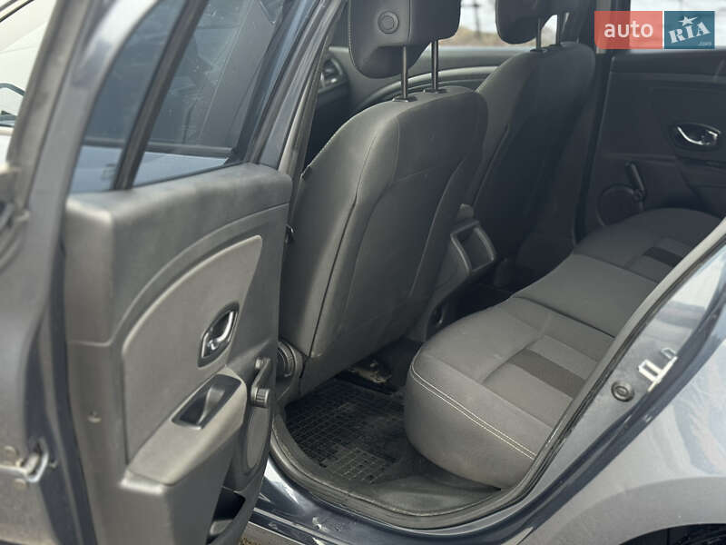 Хэтчбек Renault Megane 2015 в Николаеве