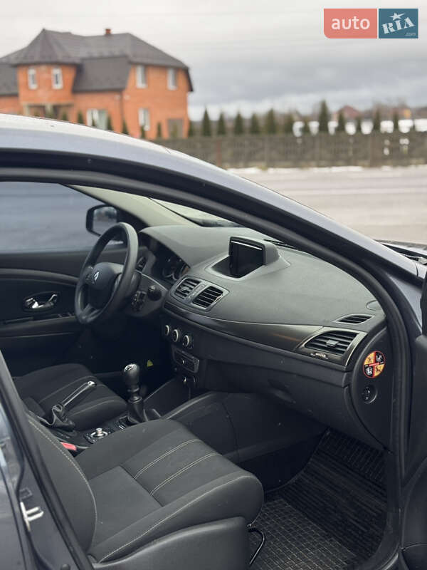 Хэтчбек Renault Megane 2015 в Николаеве