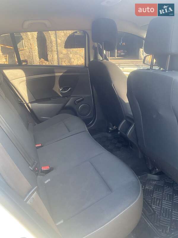 Универсал Renault Megane 2013 в Косове