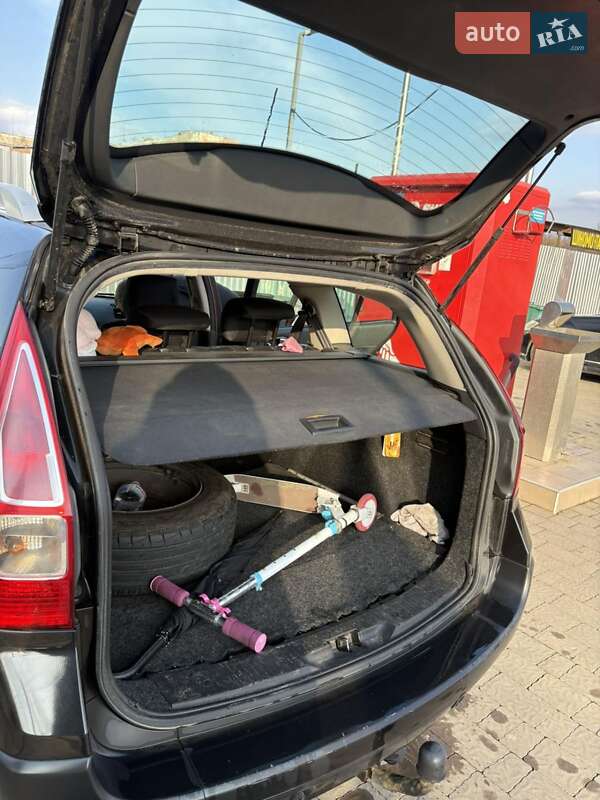 Універсал Renault Megane 2006 в Ужгороді