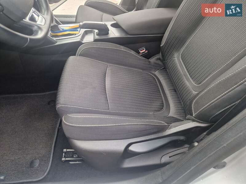 Универсал Renault Megane 2019 в Броварах фото 14 Универсал Renault Megane 2019 в Броварах