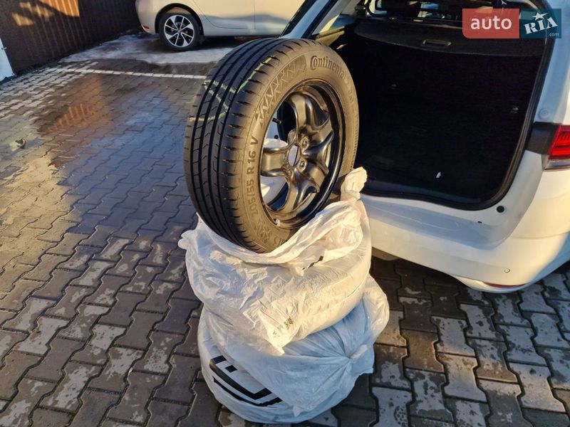 Универсал Renault Megane 2021 в Виннице фото 44 Универсал Renault Megane 2021 в Виннице