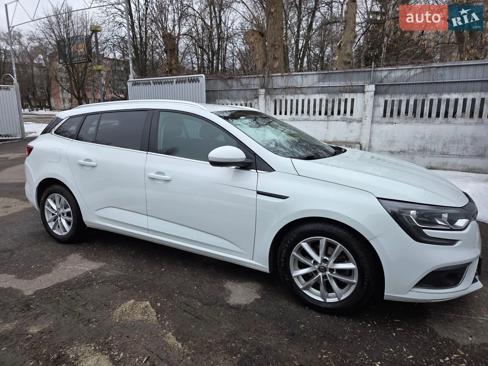 2019 Renault Megane - фото 1