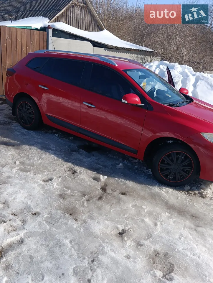 2010 Renault Megane - мініатюра 12