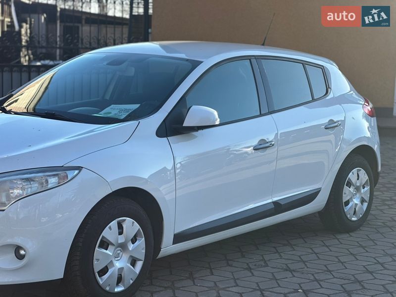 Хэтчбек Renault Megane 2009 в Лубнах