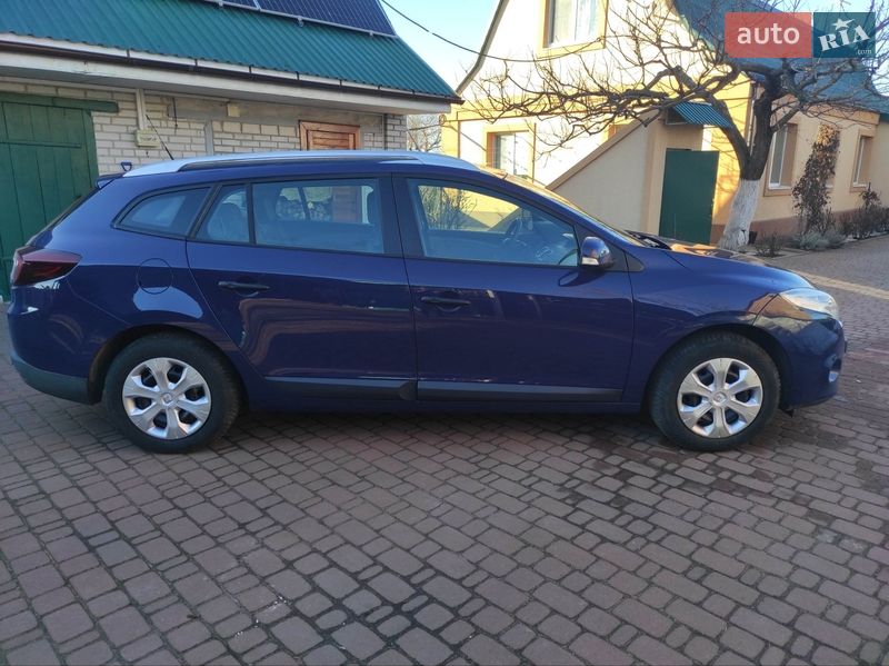 Универсал Renault Megane 2010 в Киеве
