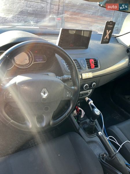 Хэтчбек Renault Megane 2012 в Гнивани