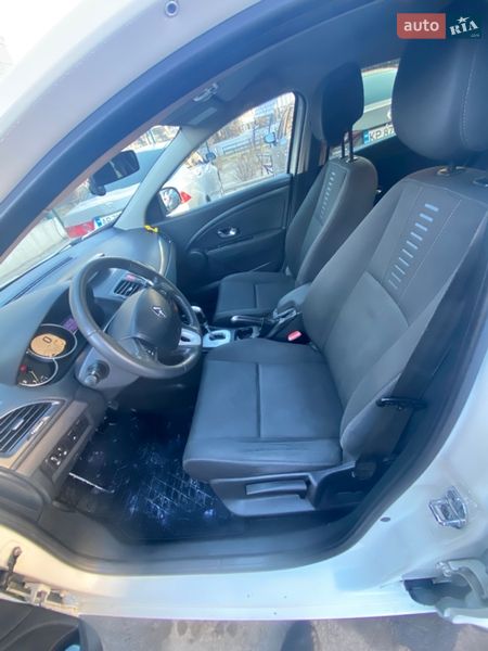 Универсал Renault Megane 2010 в Запорожье фото 5 Универсал Renault Megane 2010 в Запорожье