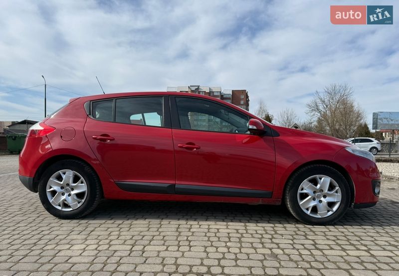 Хетчбек Renault Megane 2012 в Коломиї фото 2 Хетчбек Renault Megane 2012 в Коломиї