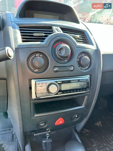 Седан Renault Megane 2008 в Сумах