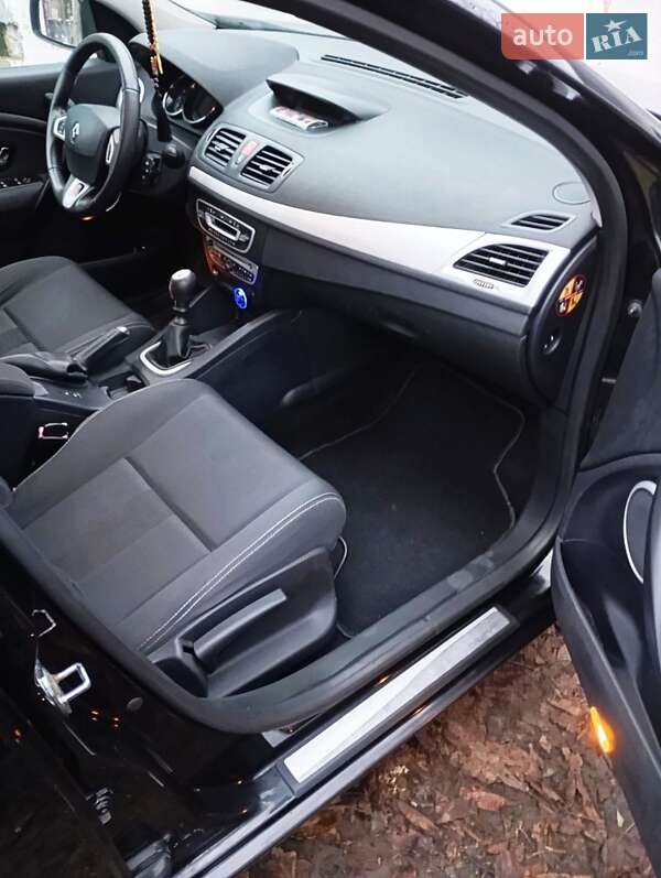 Универсал Renault Megane 2011 в Луцке