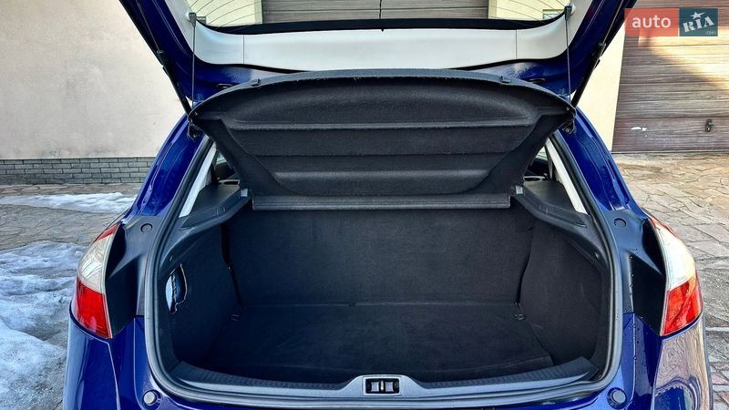 Хэтчбек Renault Megane 2012 в Хороле фото 23 Хэтчбек Renault Megane 2012 в Хороле