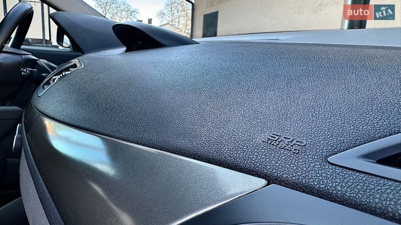 Хэтчбек Renault Megane 2012 в Хороле фото 49 Хэтчбек Renault Megane 2012 в Хороле