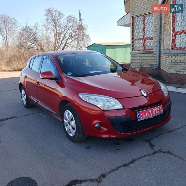 Хэтчбек Renault Megane 2009 в Хороле
