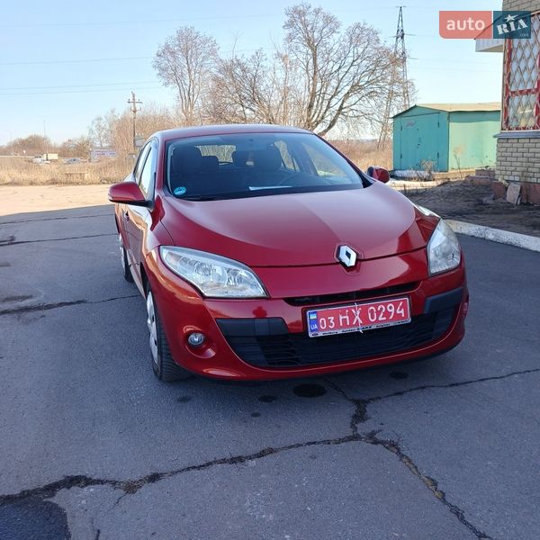 Хэтчбек Renault Megane 2009 в Хороле