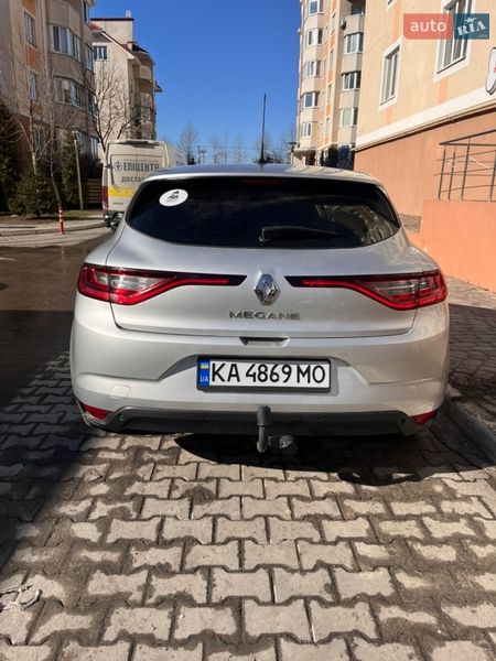 Хэтчбек Renault Megane 2016 в Киеве