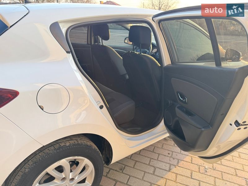 Хетчбек Renault Megane 2015 в Коломиї