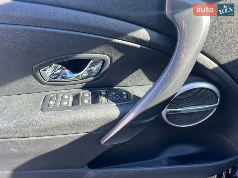 Универсал Renault Megane 2013 в Магдалиновке