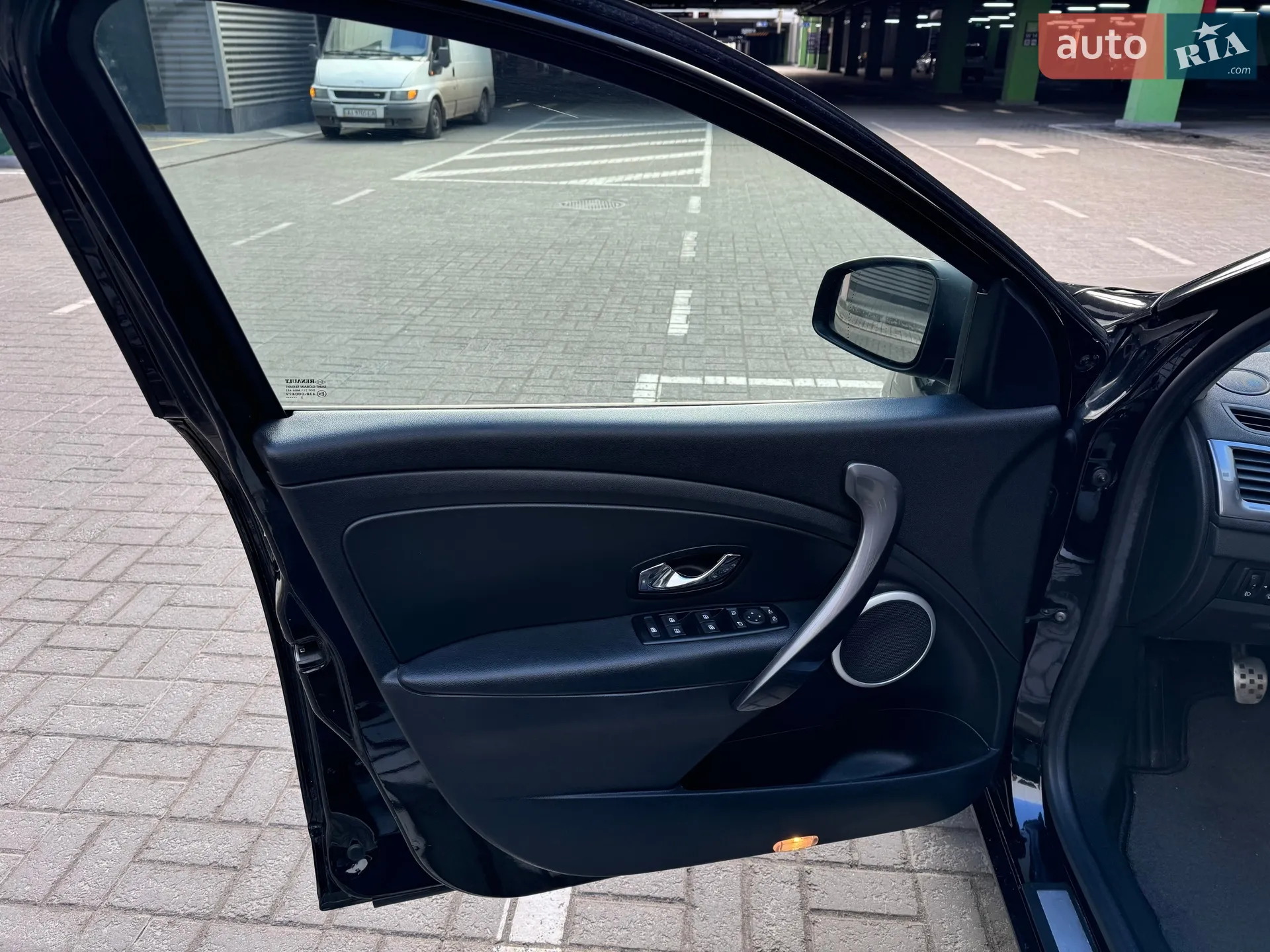 2012 Renault Megane - мініатюра 13
