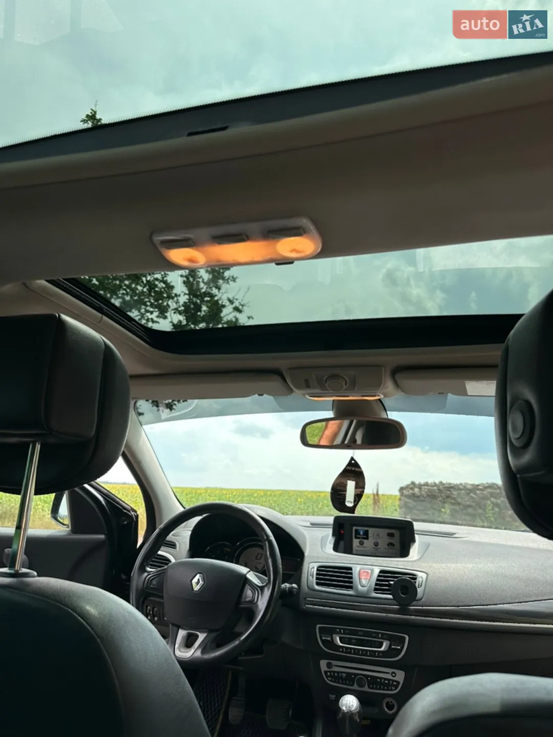 2011 Renault Megane - мініатюра 12