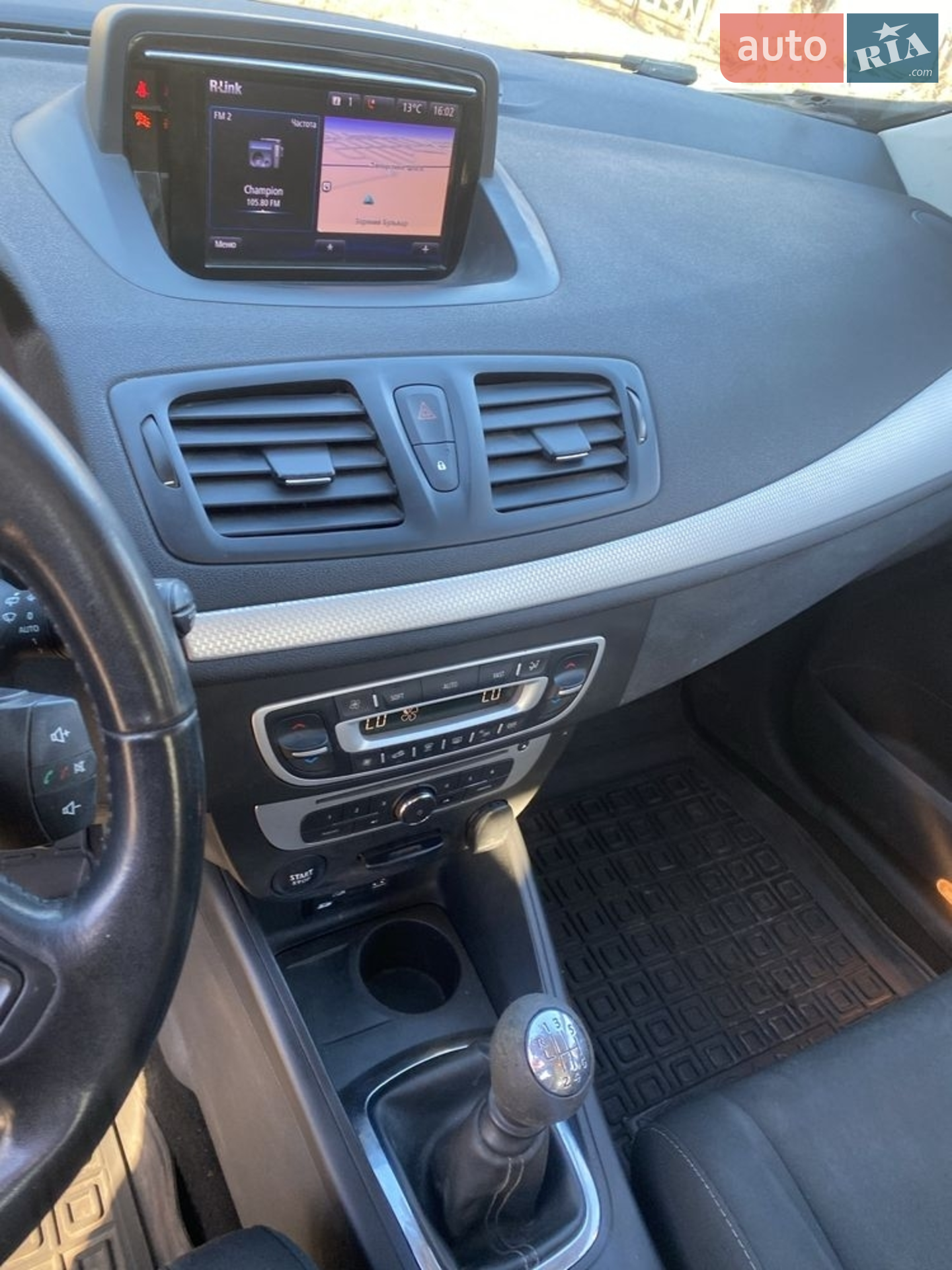 2014 Renault Megane - мініатюра 11
