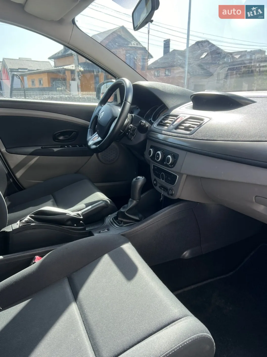 2010 Renault Megane - мініатюра 32