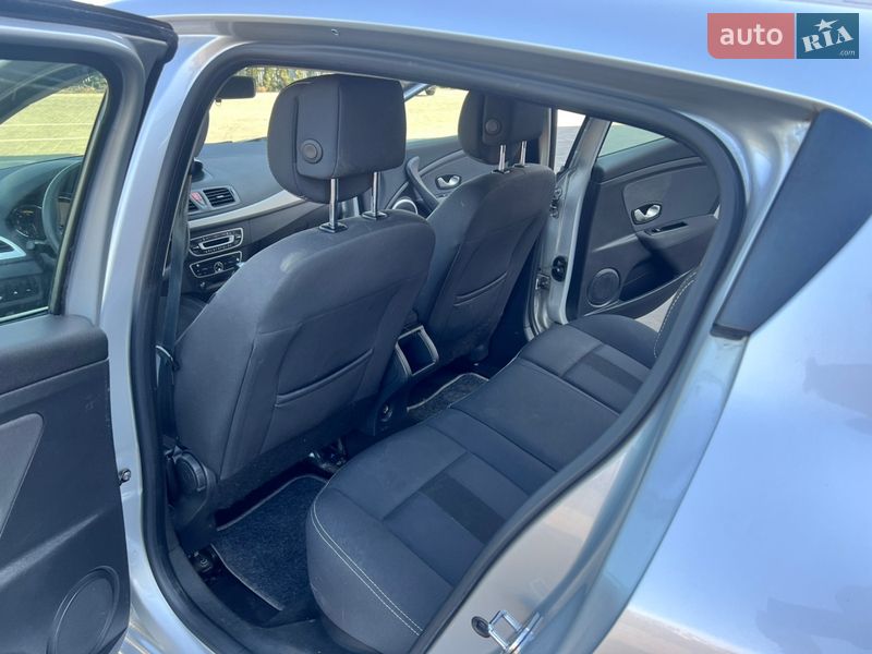 Хэтчбек Renault Megane 2010 в Луцке