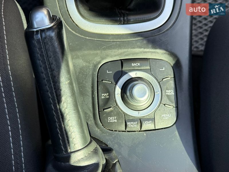 Универсал Renault Megane 2011 в Стрые фото 47 Универсал Renault Megane 2011 в Стрые