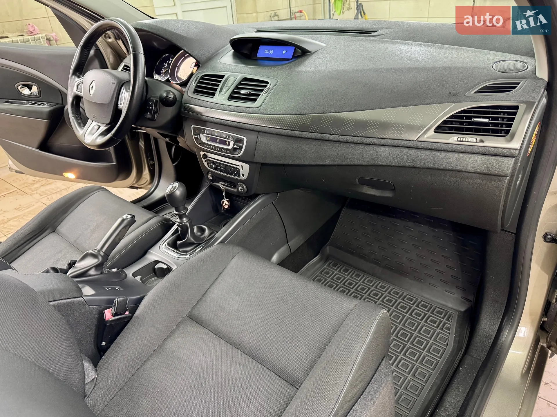 2012 Renault Megane - мініатюра 35