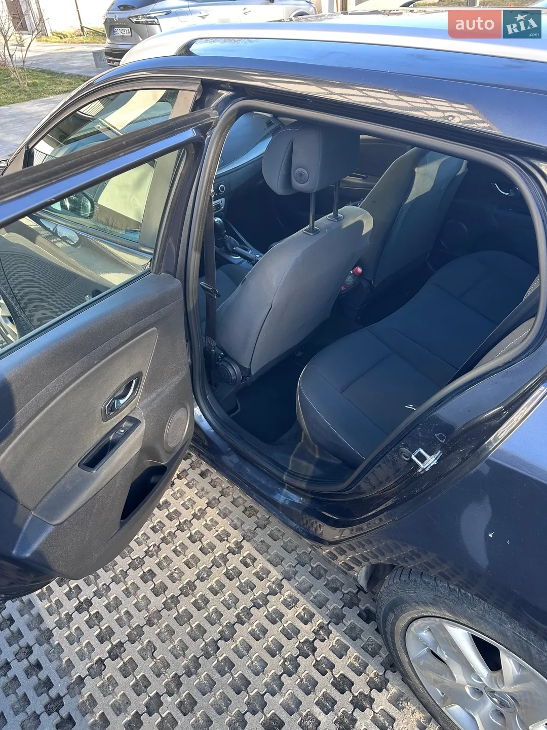 2012 Renault Megane - мініатюра 18