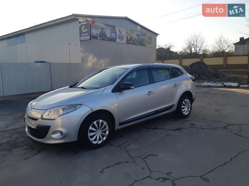 Универсал Renault Megane 2010 в Чернигове