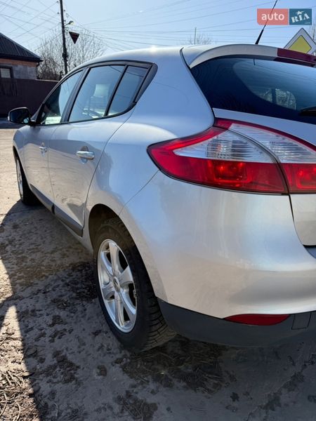 Хэтчбек Renault Megane 2011 в Киеве