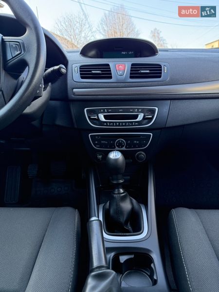 Хэтчбек Renault Megane 2011 в Киеве