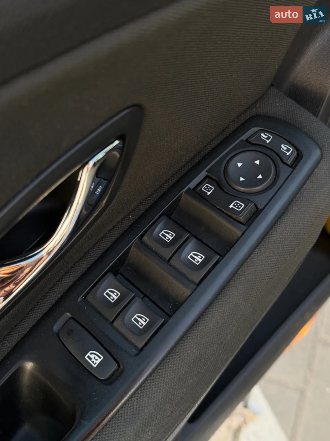 2012 Renault Megane - мініатюра 16