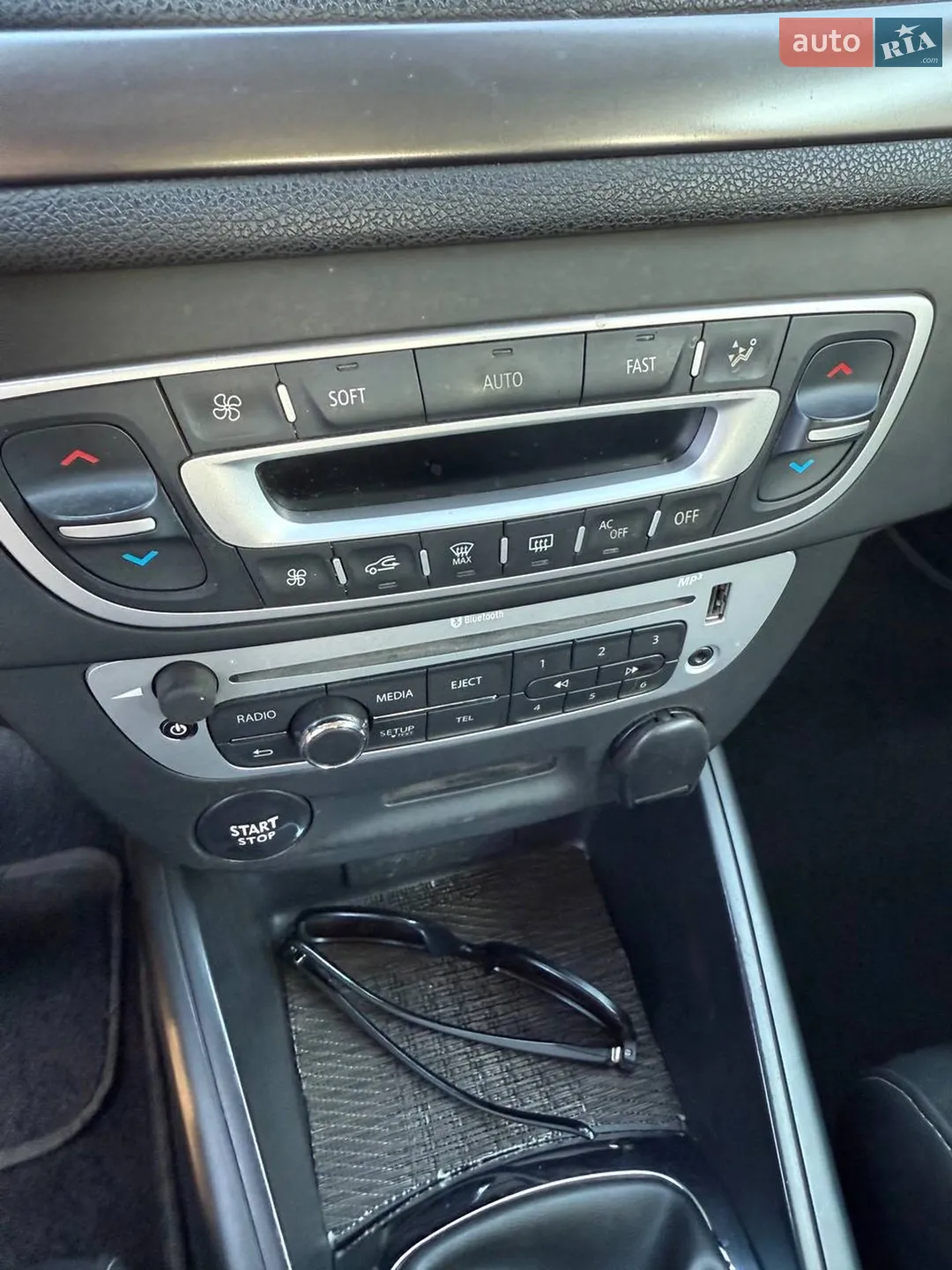 2014 Renault Megane - мініатюра 14