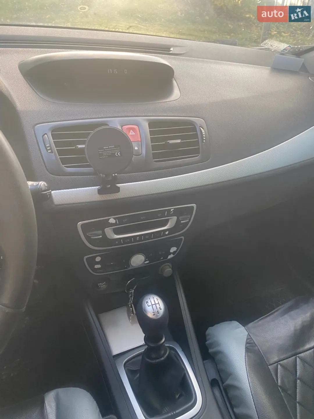 2010 Renault Megane - мініатюра 12