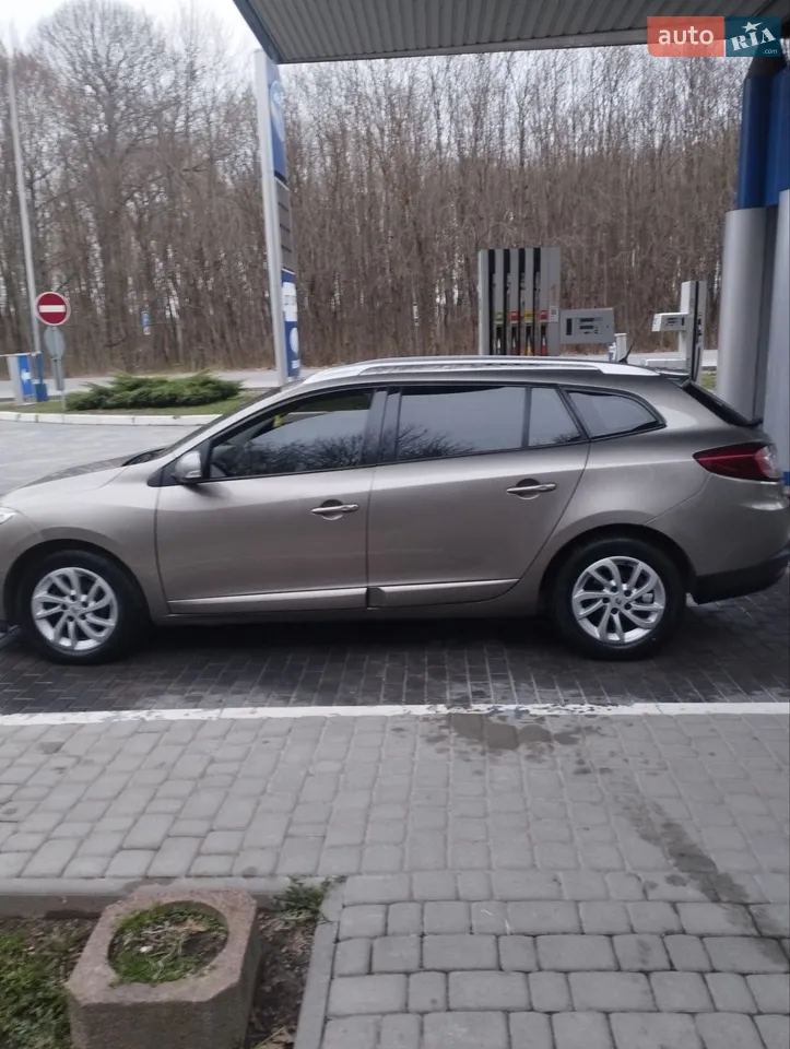 2011 Renault Megane - мініатюра 32