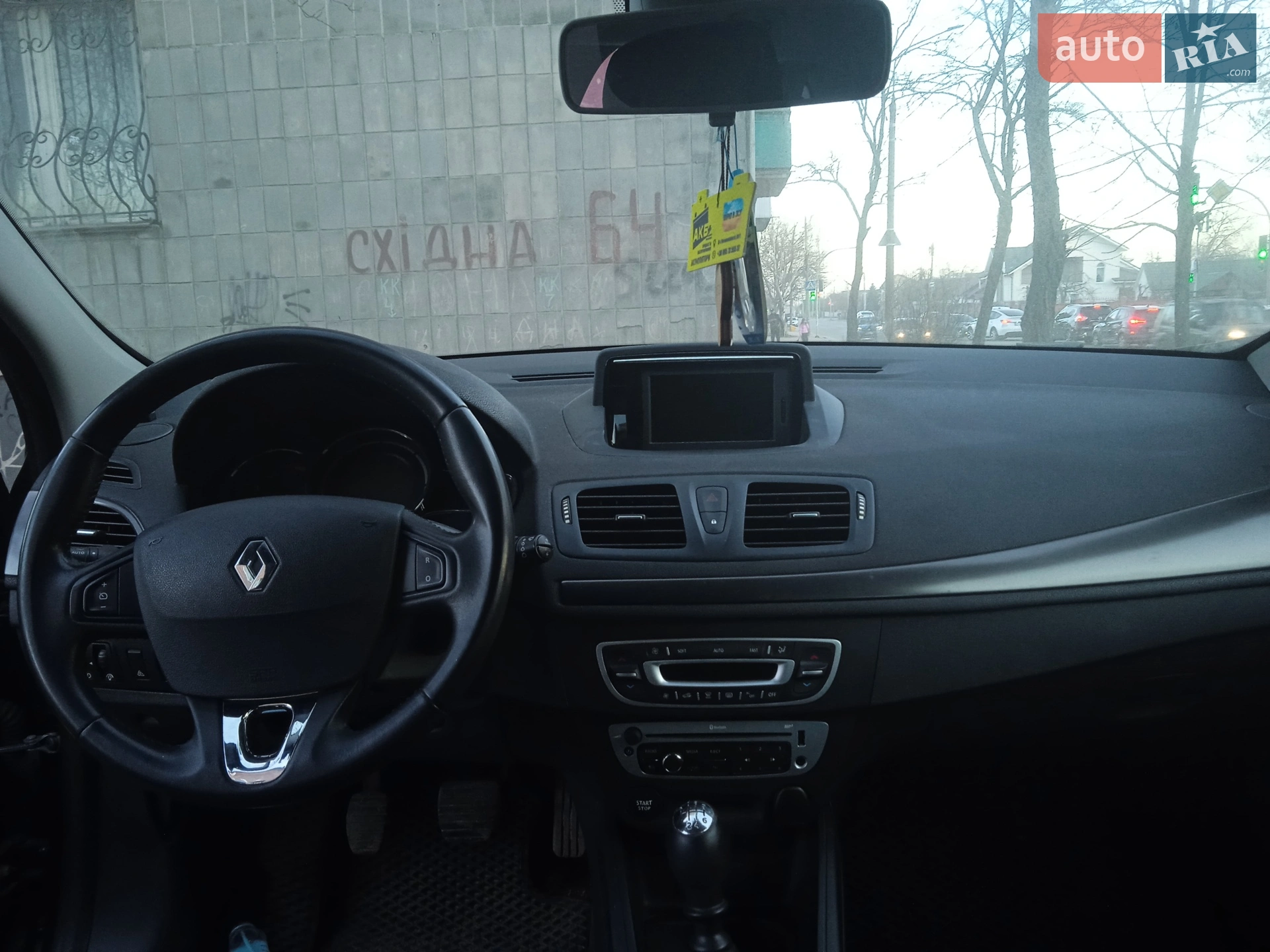 2013 Renault Megane - мініатюра 12