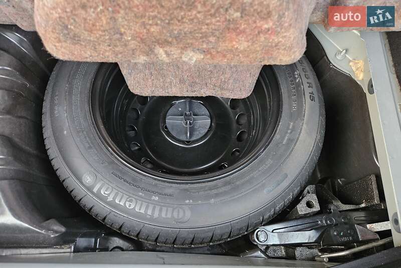 Хэтчбек Renault Megane 2010 в Днепре