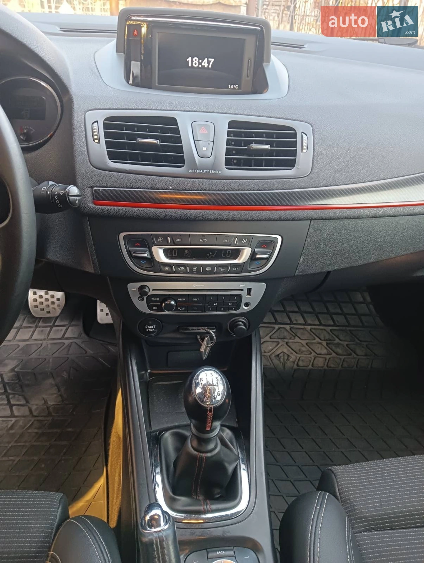 2012 Renault Megane - мініатюра 15