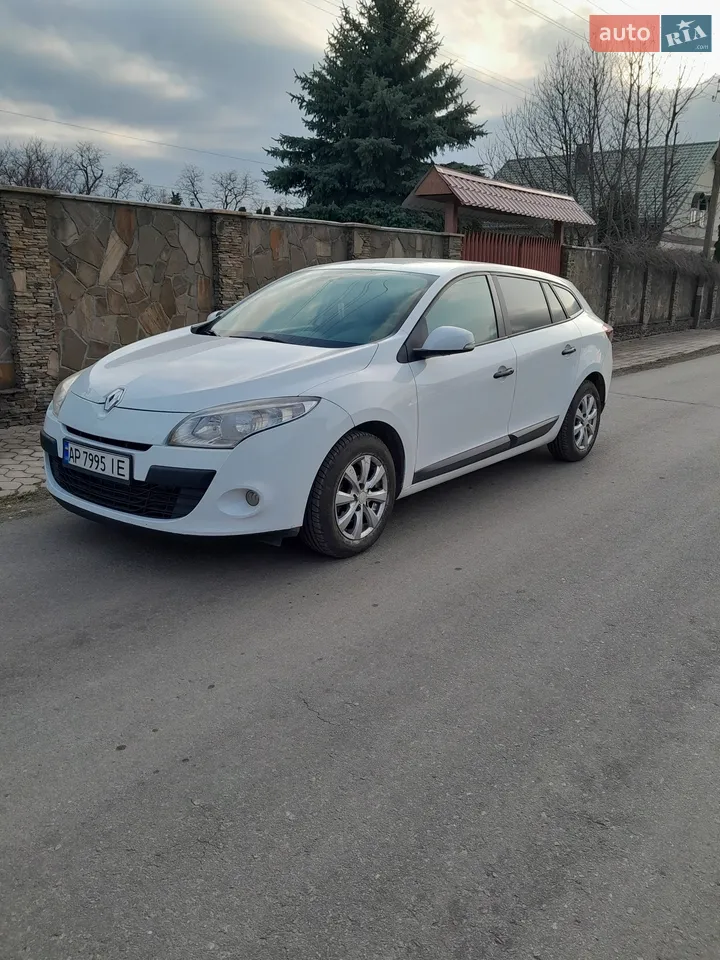 2012 Renault Megane - мініатюра 16