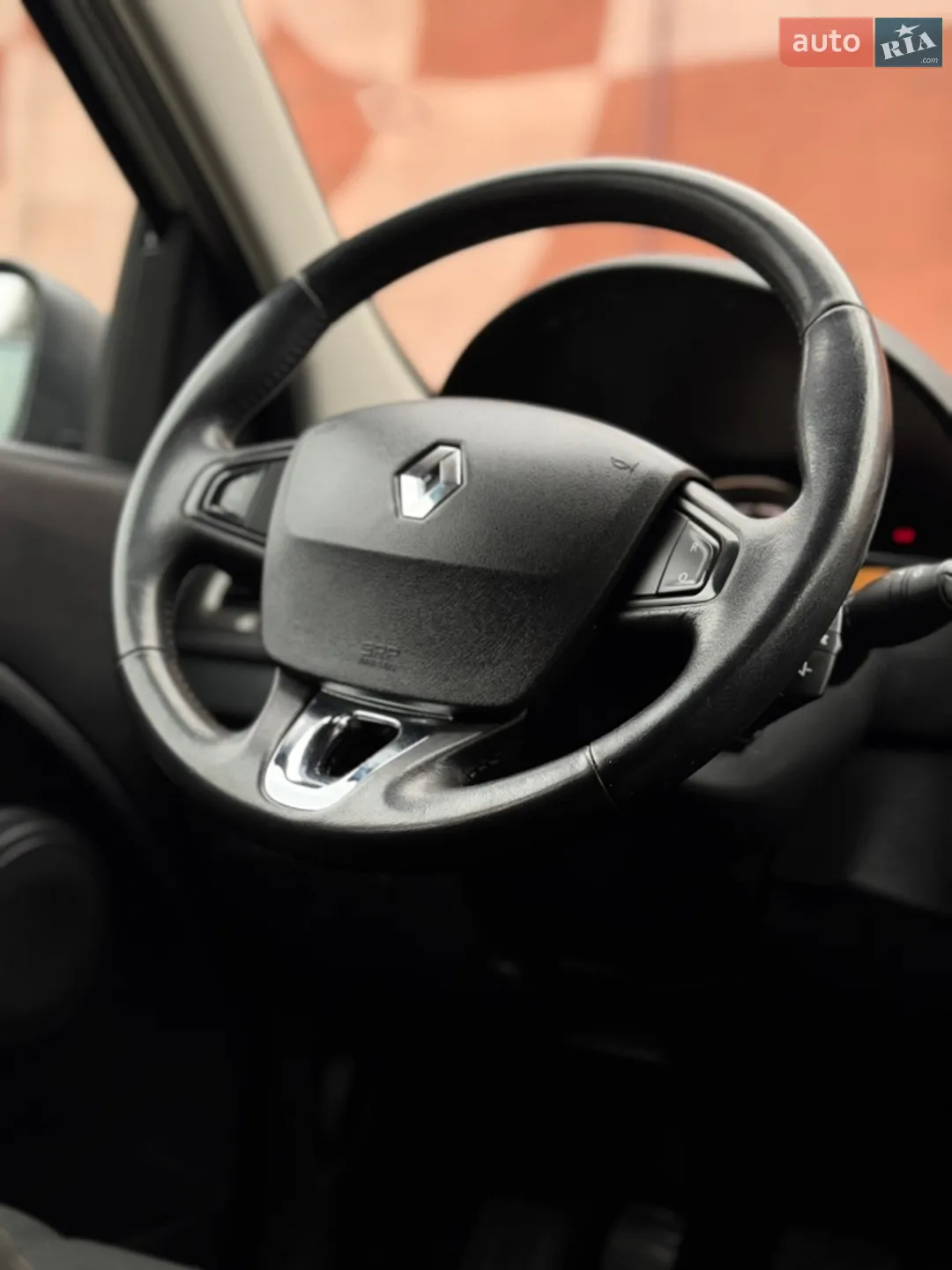 2013 Renault Megane - мініатюра 28