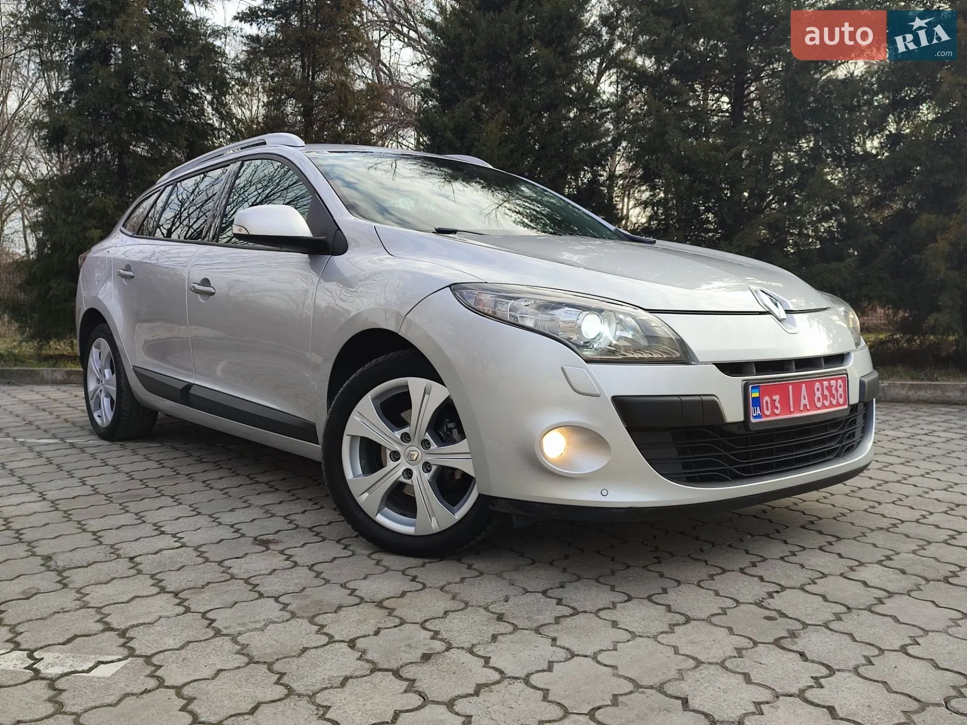2010 Renault Megane - мініатюра 3